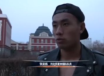 999伊人
